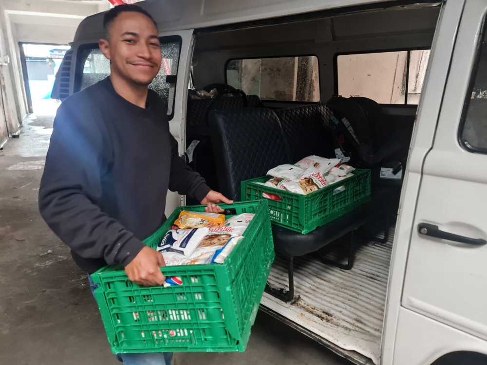 민주평통 브라질협의회, 불우이웃 사랑캠페인 식료품 1톤 전달...마라톤대회 키트 전달시 모아 03.jpg